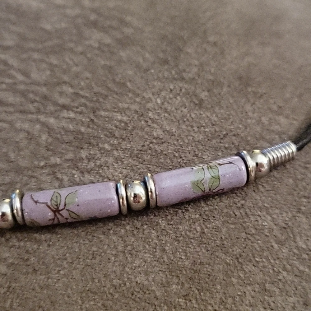 3/$30 VTG 1970s Lavendar Ceramic Floral Tube Beaded Collar Necklace